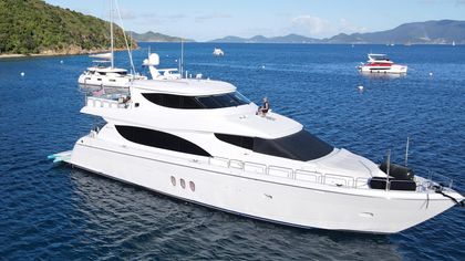 80' Hatteras 2014 Yacht For Sale